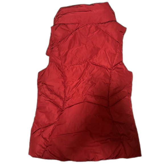 Women's Under Armour Sportstyle Down Vest, Size XS-NWT! - Picture 3 of 9